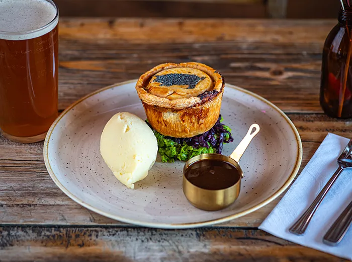 Home of the best pub in Bristol GLOUCESTER OS 148 CARO - Home of the best pub in Bristol