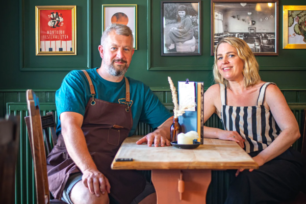 pub landlady amy with husband baker phil 600x400 - Those amazing pies are back from Bristol Pie Society